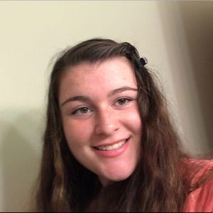 Meet your Posher, Lani